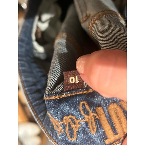 KUT from the Kloth Kat High Rise Distressed Denim Shorts Women’s 10 - Picture 7 of 7